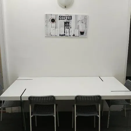 דירה Cozy Rooms, 10 Min By Walk To The Center