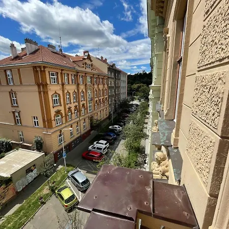 Apartment Cozy Rooms, 10 Min By Walk To The Center Brno
