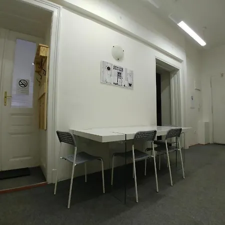 Cozy Rooms, 10 Min By Walk To The Center Appartement Brno