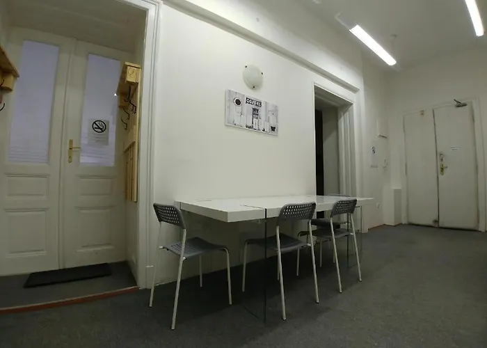 Cozy Rooms, 10 Min By Walk To The Center アパート ブルノ